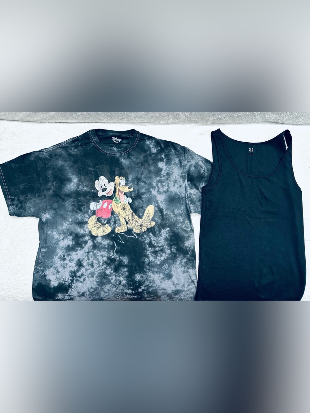 Lot Women Sport Clothes Tops Size S/M Excellent Condition